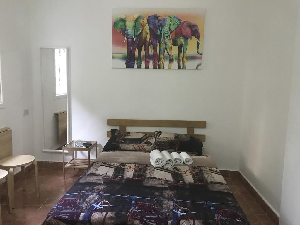 Netanya Motel Pierre Rum bild