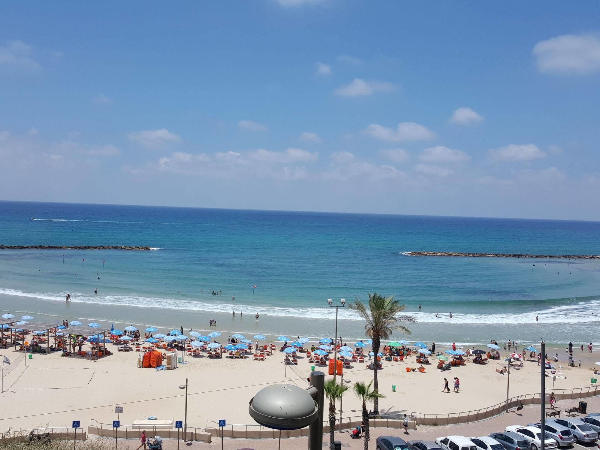 Netanya Motel Pierre Exteriör bild